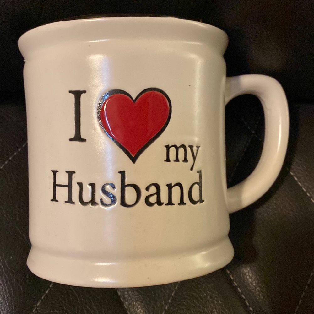 Mug… I ♥️ my Husband. On both sides of the mug.